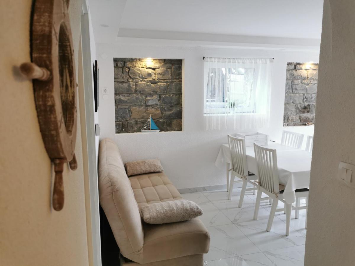 Apartma Kantina Ankaran Exteriér fotografie